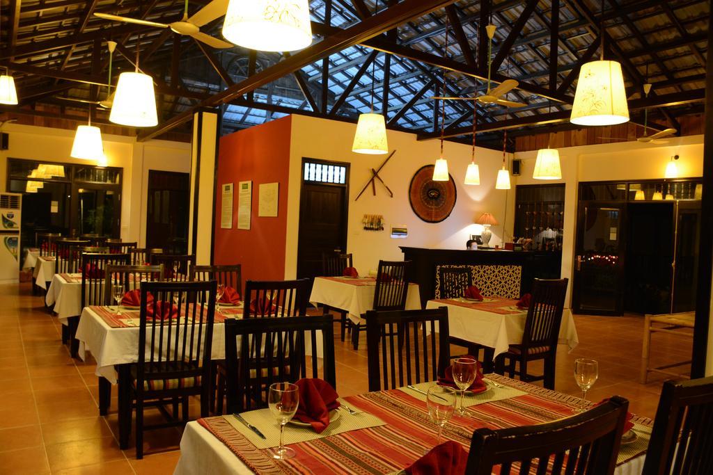 Sol Bungalows Hotell Mai Chau Eksteriør bilde