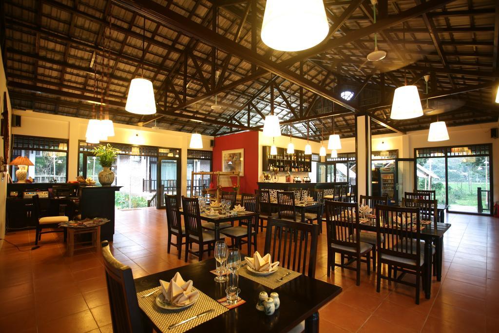 Sol Bungalows Hotell Mai Chau Eksteriør bilde